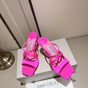 jimmychoo Paris window custom heeled flip-flops